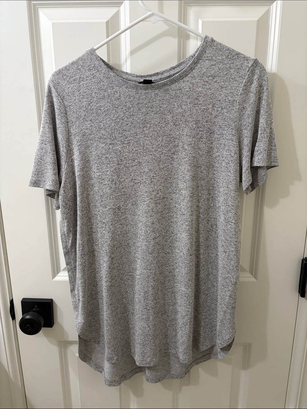 Ann Taylor Heather Gray Short Sleeve Crew Neck Tee